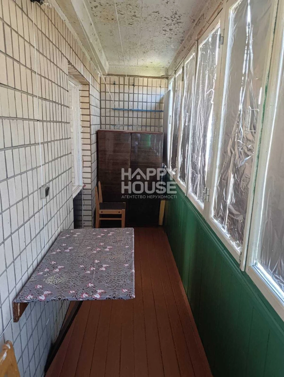 2-bedroom apartment in the center of Vyshorod — Dniprovska Street, 1
