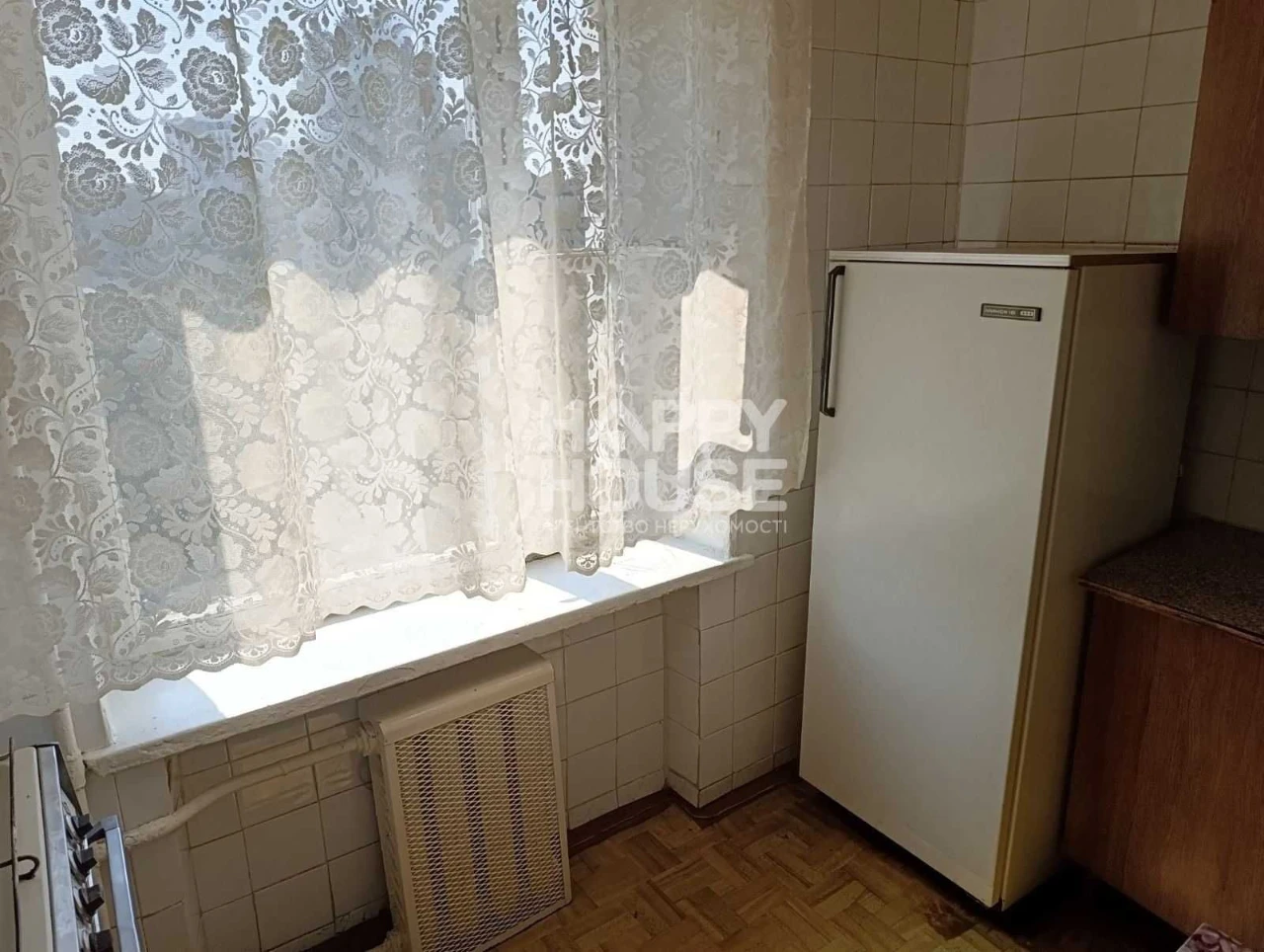 2-bedroom apartment in the center of Vyshorod — Dniprovska Street, 1