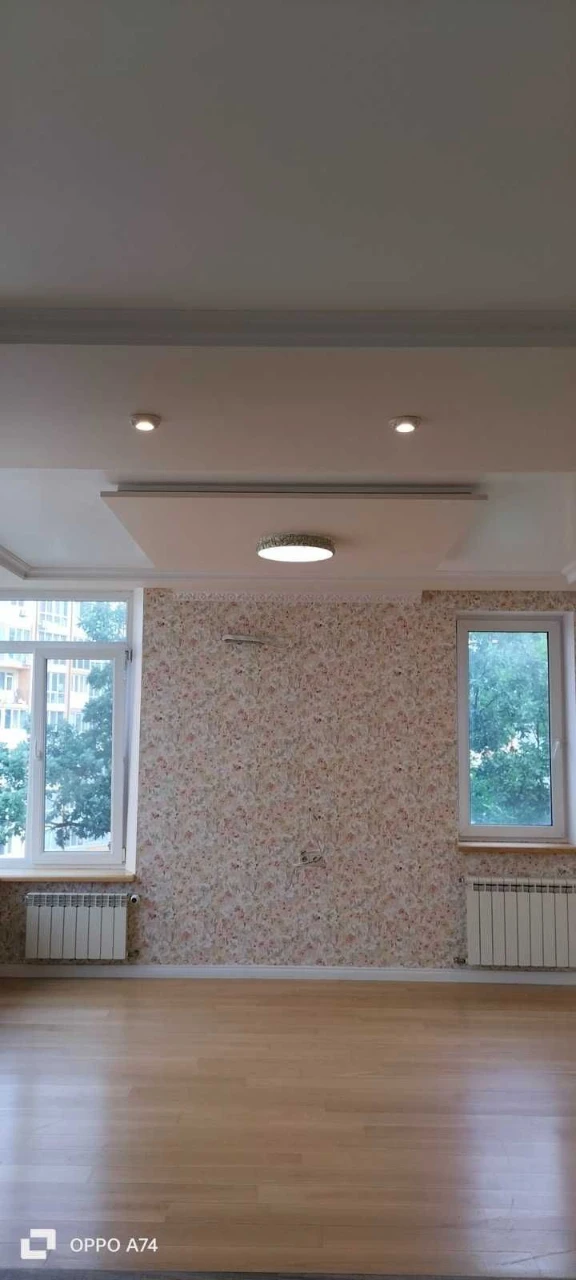 Sale of a 3-room apartment in the city of Vyshorod, Kvitkovyi Street 2