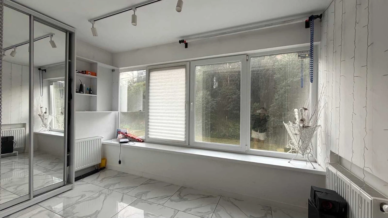 For Sale: 2-Bedroom Apartment in the "Nabeschnyi" Residence, Vyshorod!