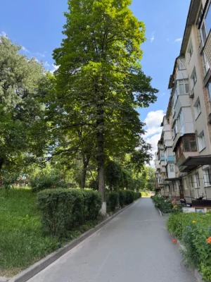 Продажа 3-комн. в центре города Вышгород ул. Симоненка 10