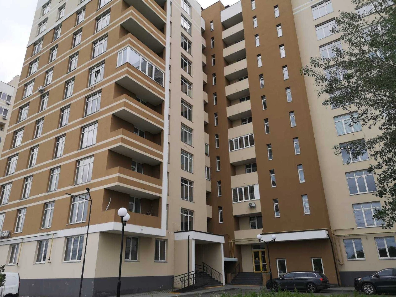 Вишгород, Видова квартира на два поверхи, вул. Шолуденка 24
