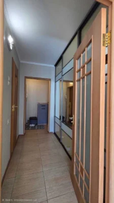 Spacious 3-bedroom apartment for sale in Vyshorod, вул. Ку