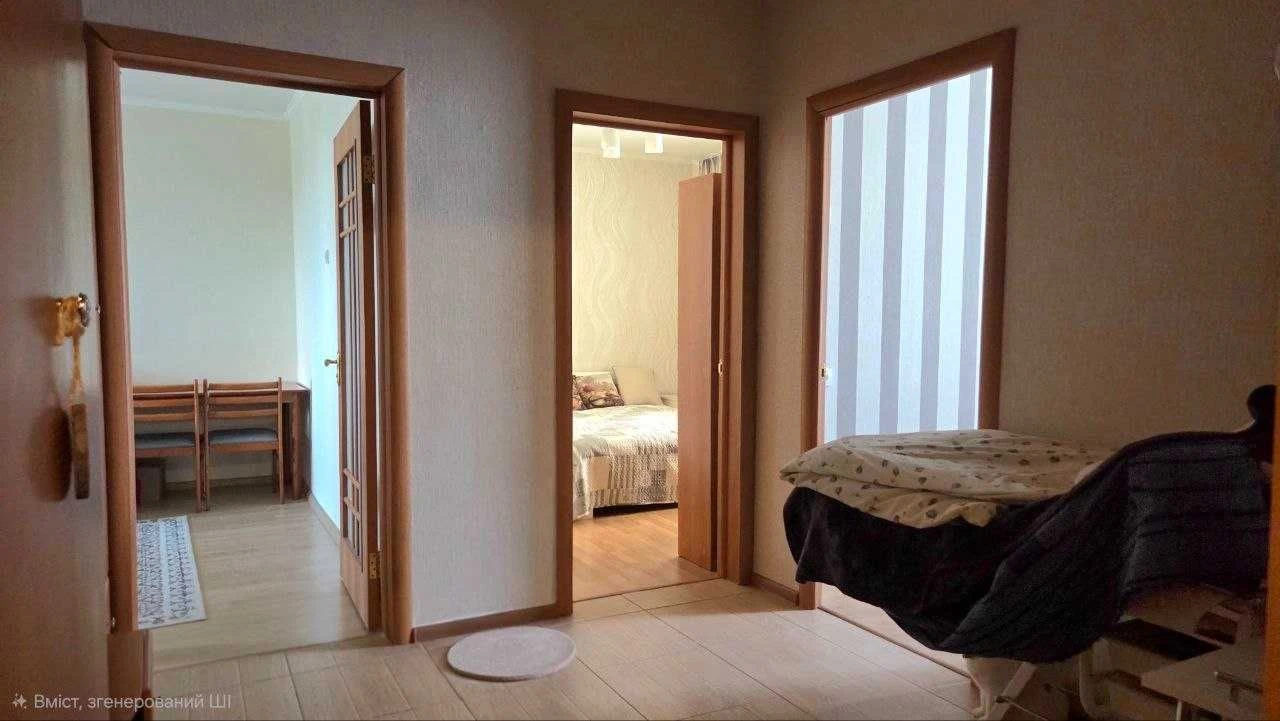 Spacious 3-bedroom apartment for sale in Vyshorod, вул. Ку