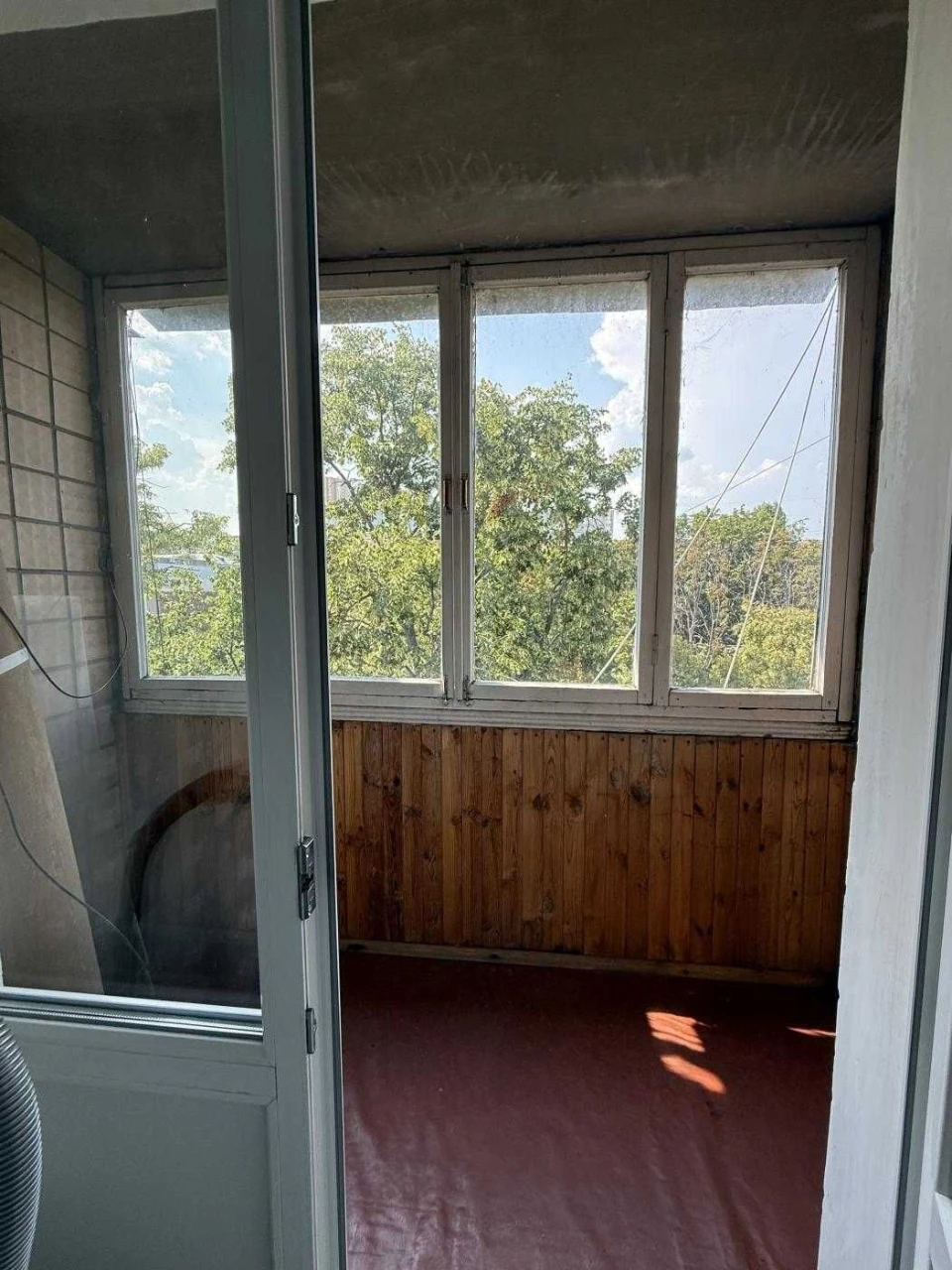 Kyiv, Vasyl Mazepa Avenue. City Center. 3-room apartment.