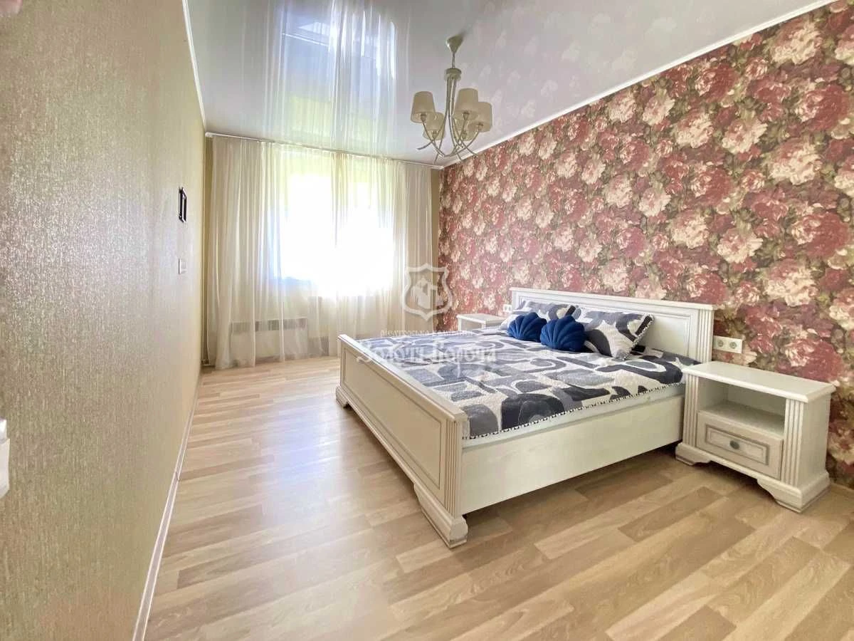 Apartment, 3 rooms. Completely renovated. Naberezhna, 6G, Vyshorod