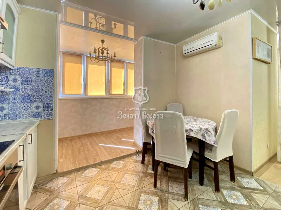 Apartment. Vyshorod, Nabezhna vul.