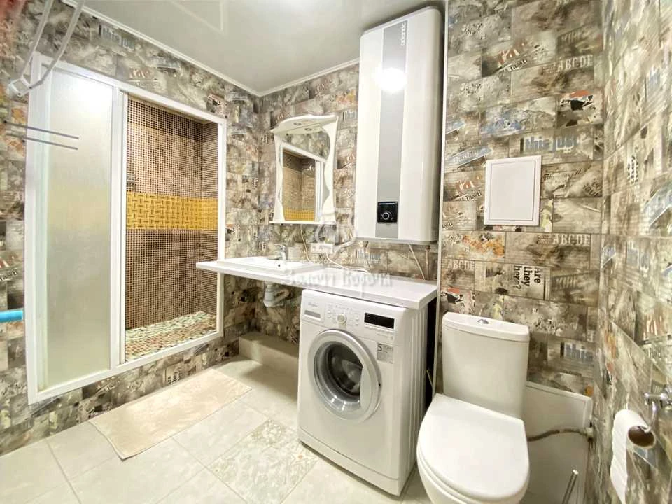 Apartment. Vyshorod, Nabezhna vul.