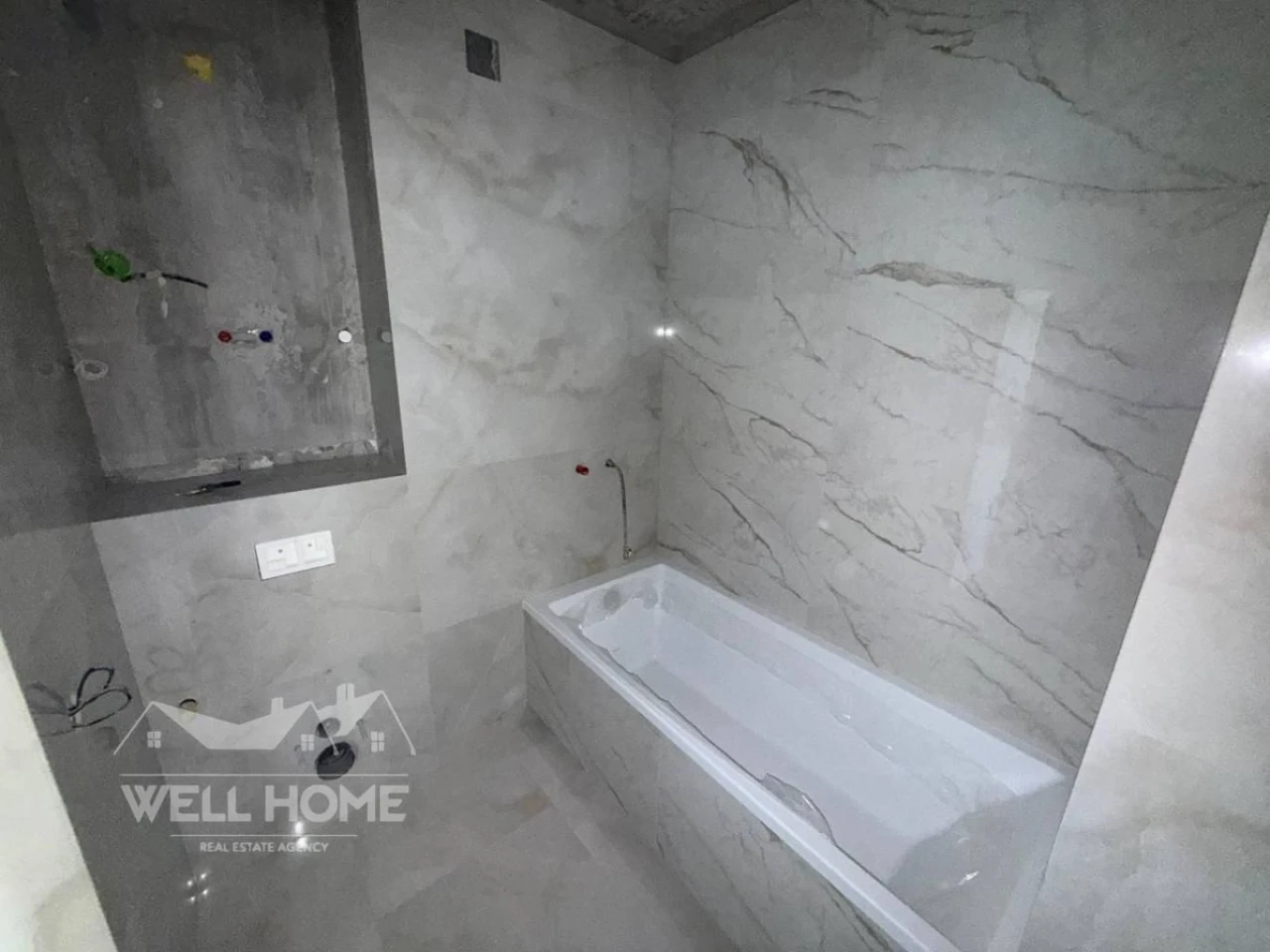 Sale of 2-room apartment, вул. Naibershna, 8-D, ЖК City Park - Vysh