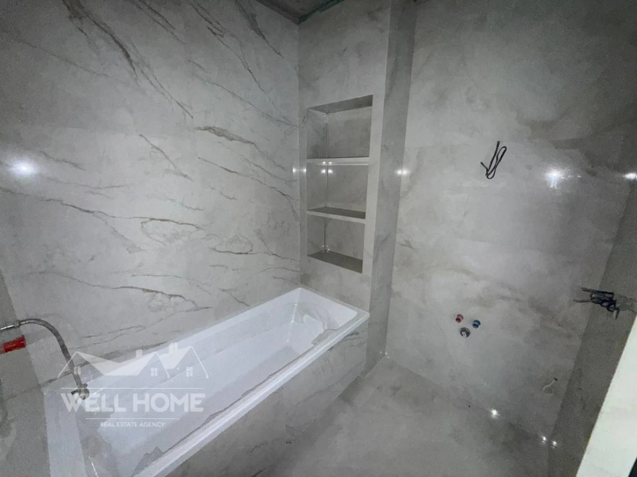 Sale of 2-room apartment, вул. Naibershna, 8-D, ЖК City Park - Vysh