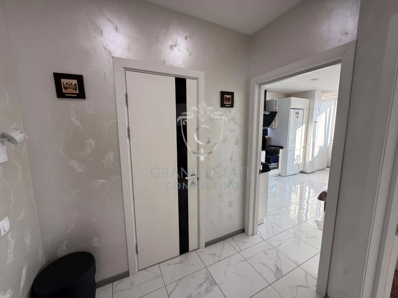 For Sale: 1-bedroom apartment with renovation on Boris-Glybskaya Street (Vatutina)