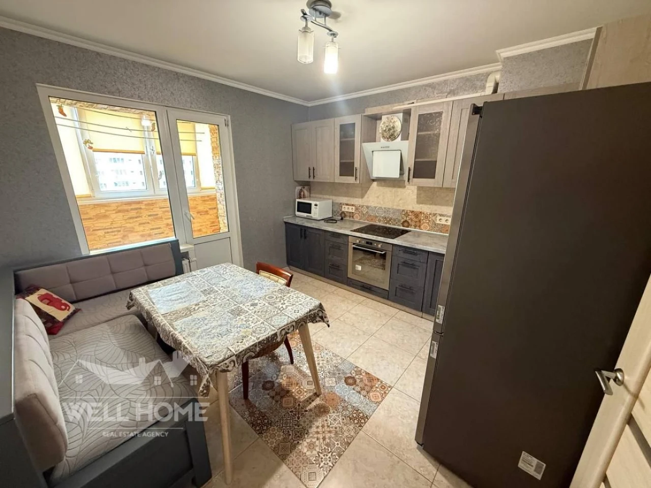 Продаж 2-кімнатна квартири, вул. Кургузова, 1А, ЖК Ярославичі-1, м.