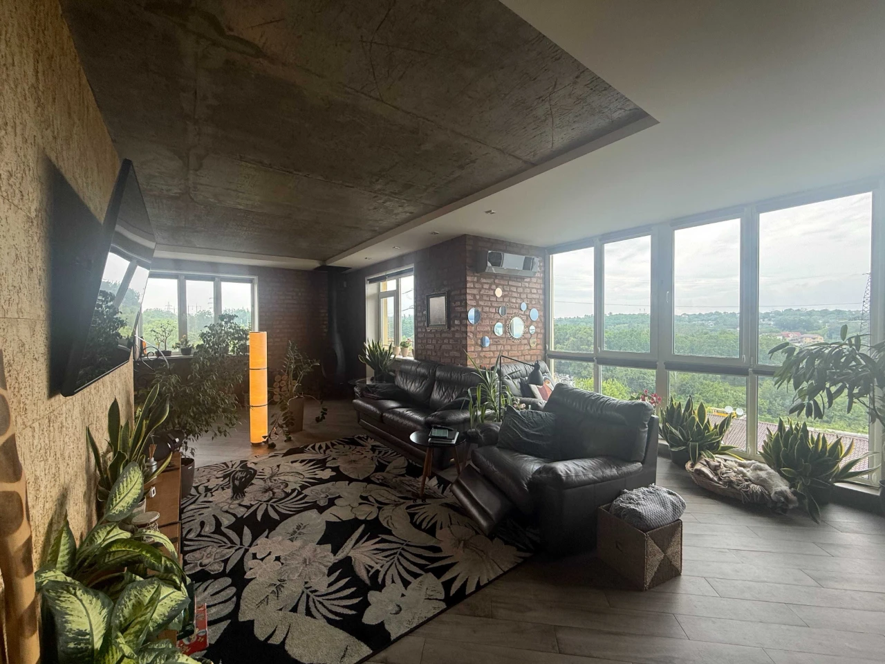 Owner. NEGOTIABLE. Two-level apartment 136.6 m² | View of Kyiv Reservoir