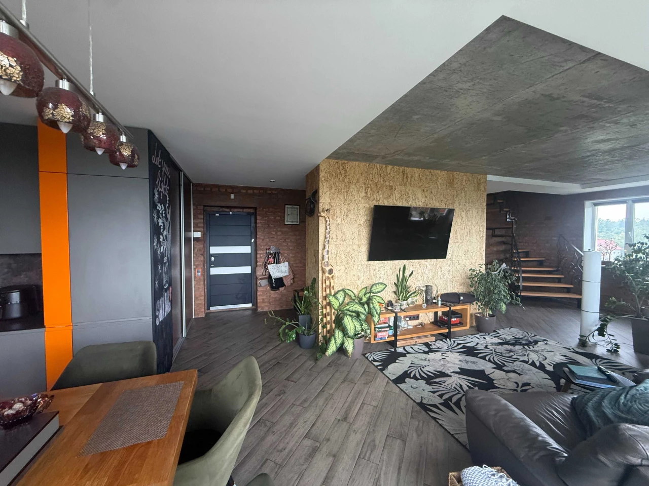 Owner. NEGOTIABLE. Two-level apartment 136.6 m² | View of Kyiv Reservoir