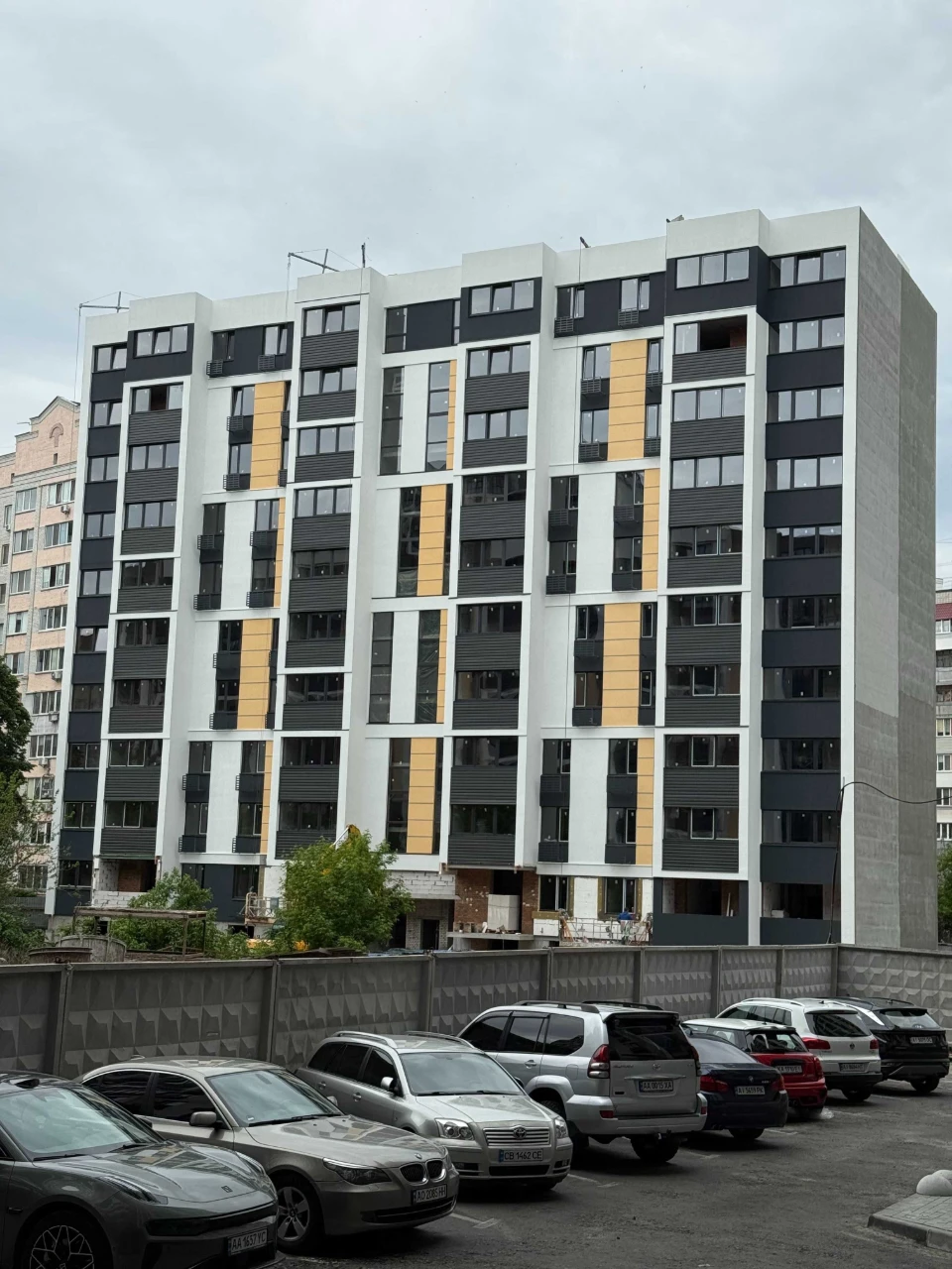 Продаж 1-кімнатного апартаменту в ЖК "Вишгород Сіті Парк", центр міста