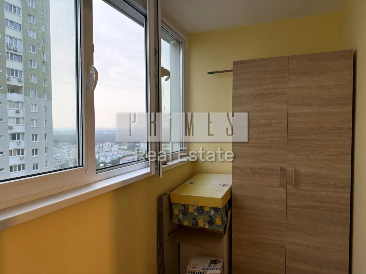 Sale of a 1-bedroom apartment with renovation in residential complex "Yaroslavichi-2"