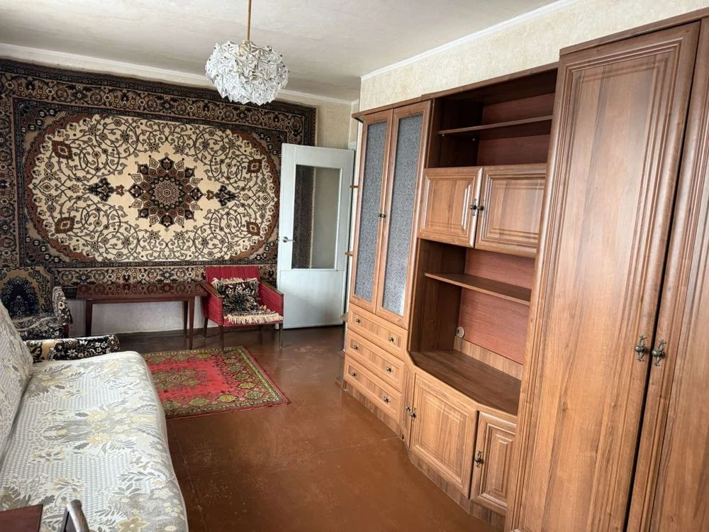 Продам 2-кімн. квартиру у м. Вишгород (центр), Київська обл.
