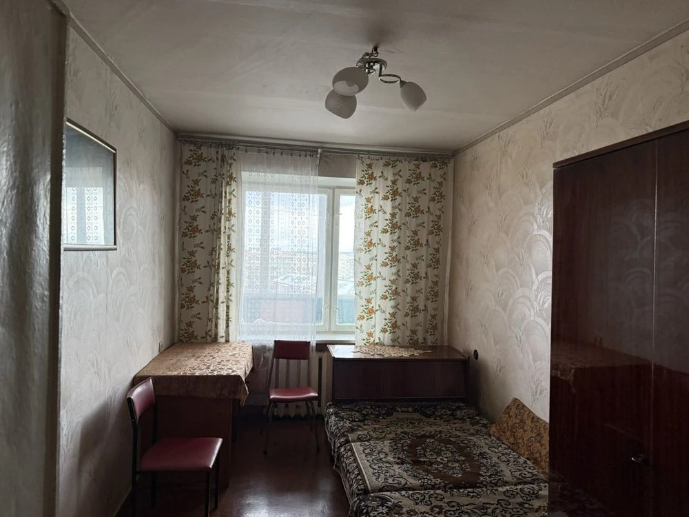 Продам 2-кімн. квартиру у м. Вишгород (центр), Київська обл.