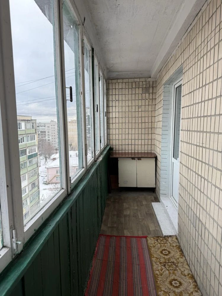 Продам 2-кімн. квартиру у м. Вишгород (центр), Київська обл.