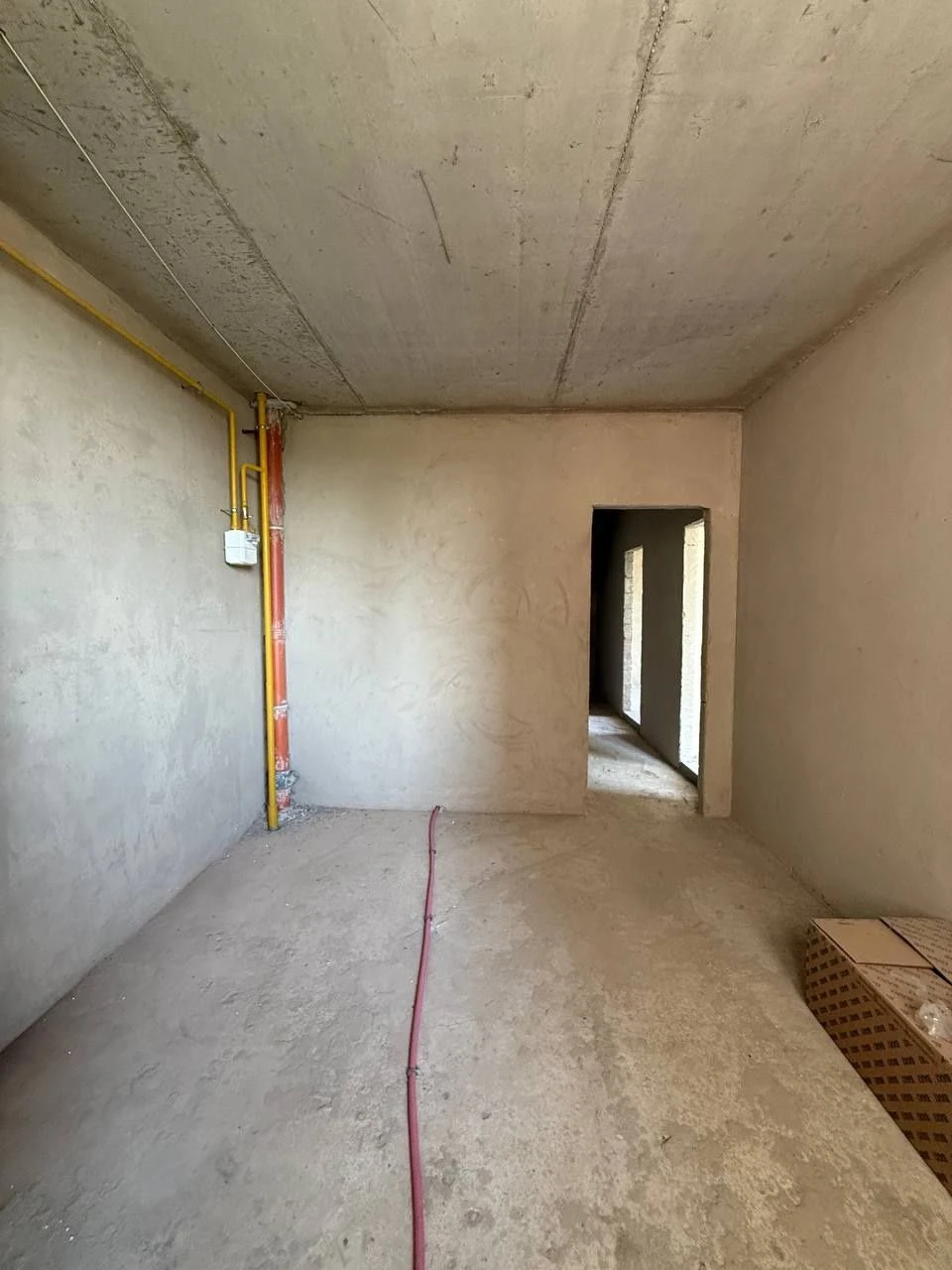For Sale: 2-bedroom apartment, with gas