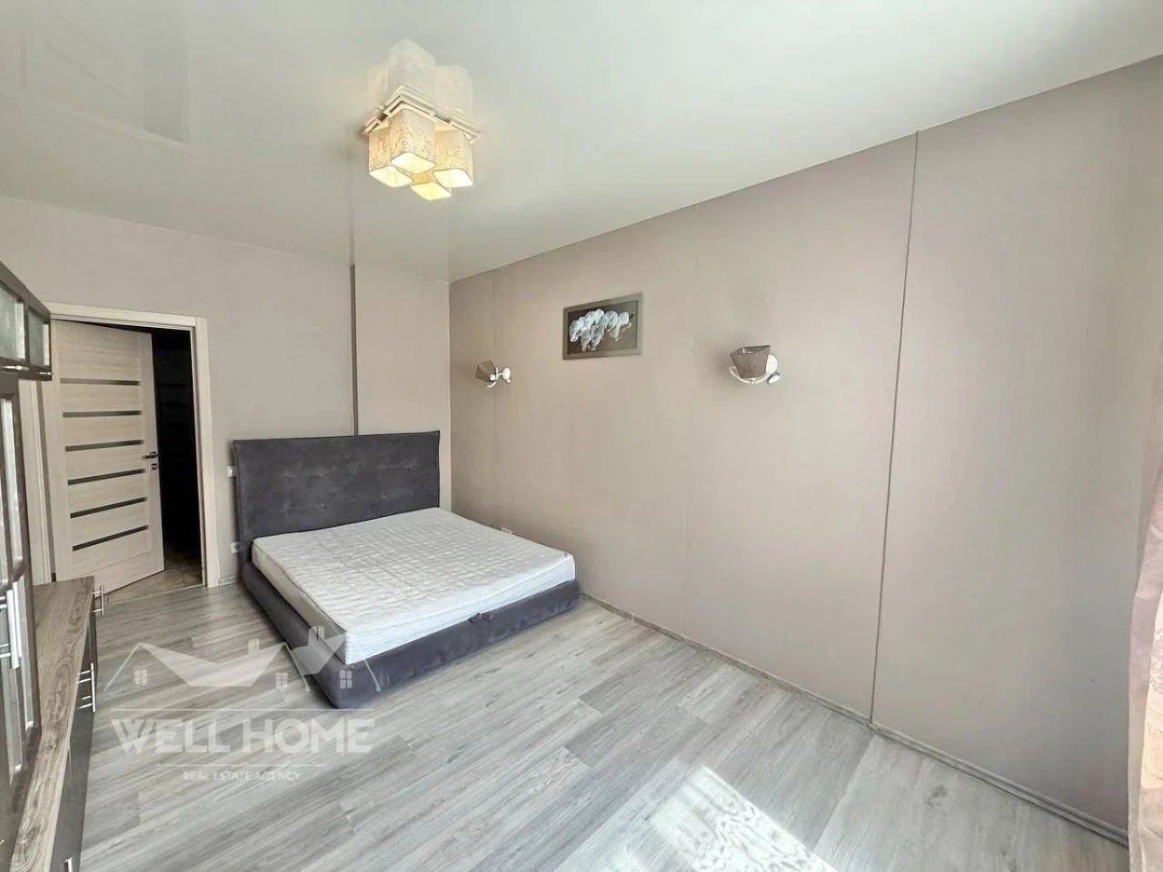Продаж 2к квартири вул. Борисо-Глібська (Ватутіна), 111,  м.