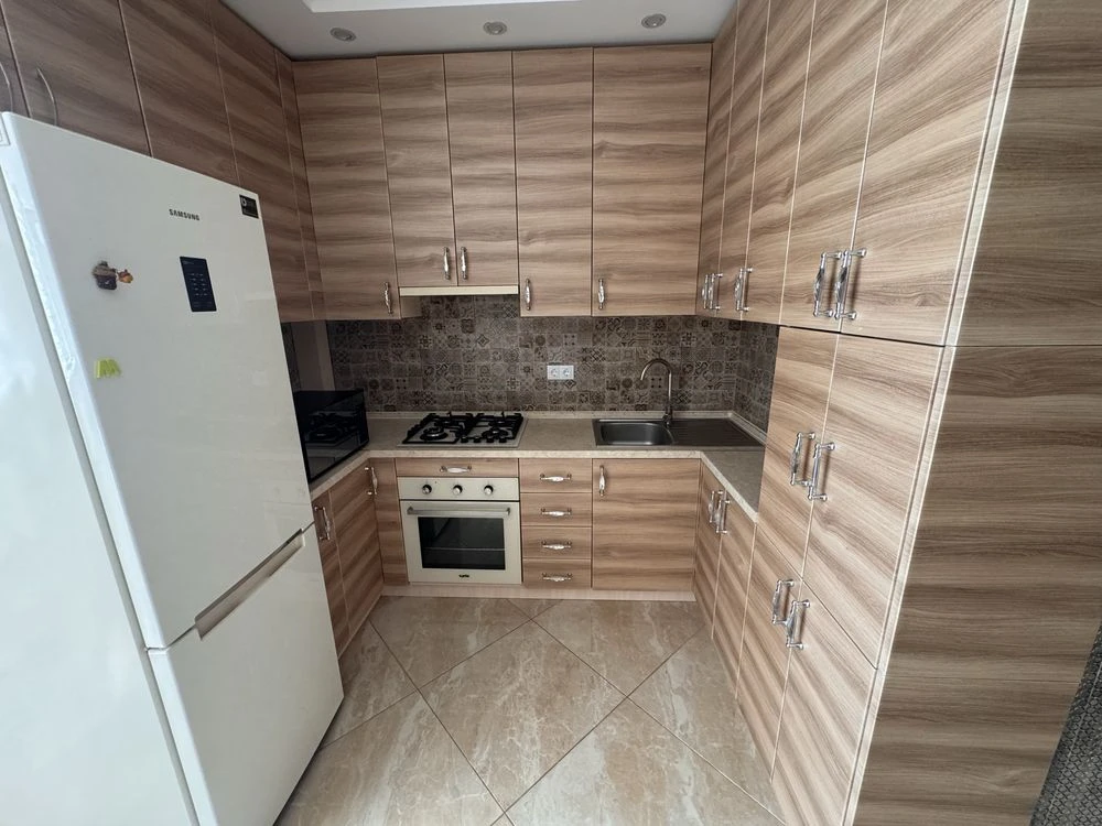 Вишгород продам 2-кімнатну квартиру