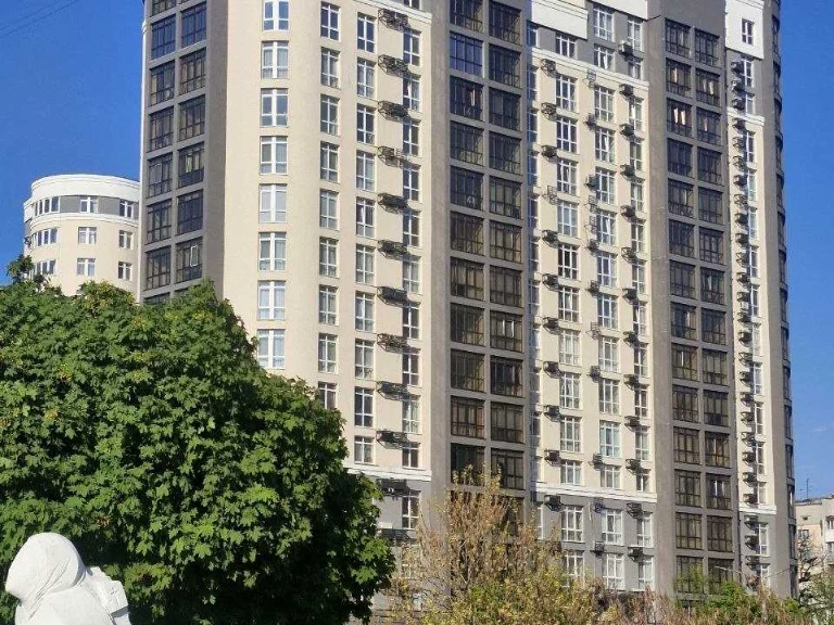 Квартира. Вишгород, Шкільна вулиця