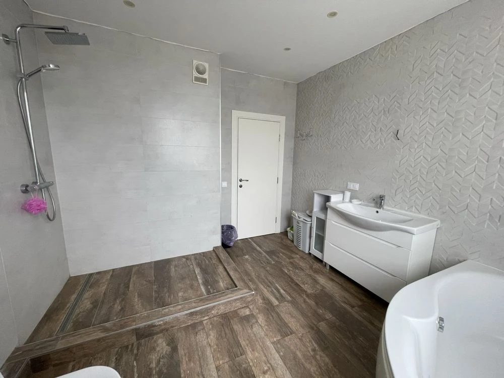 квартира 2-рівнева 122 м² Київське море, Вишгород