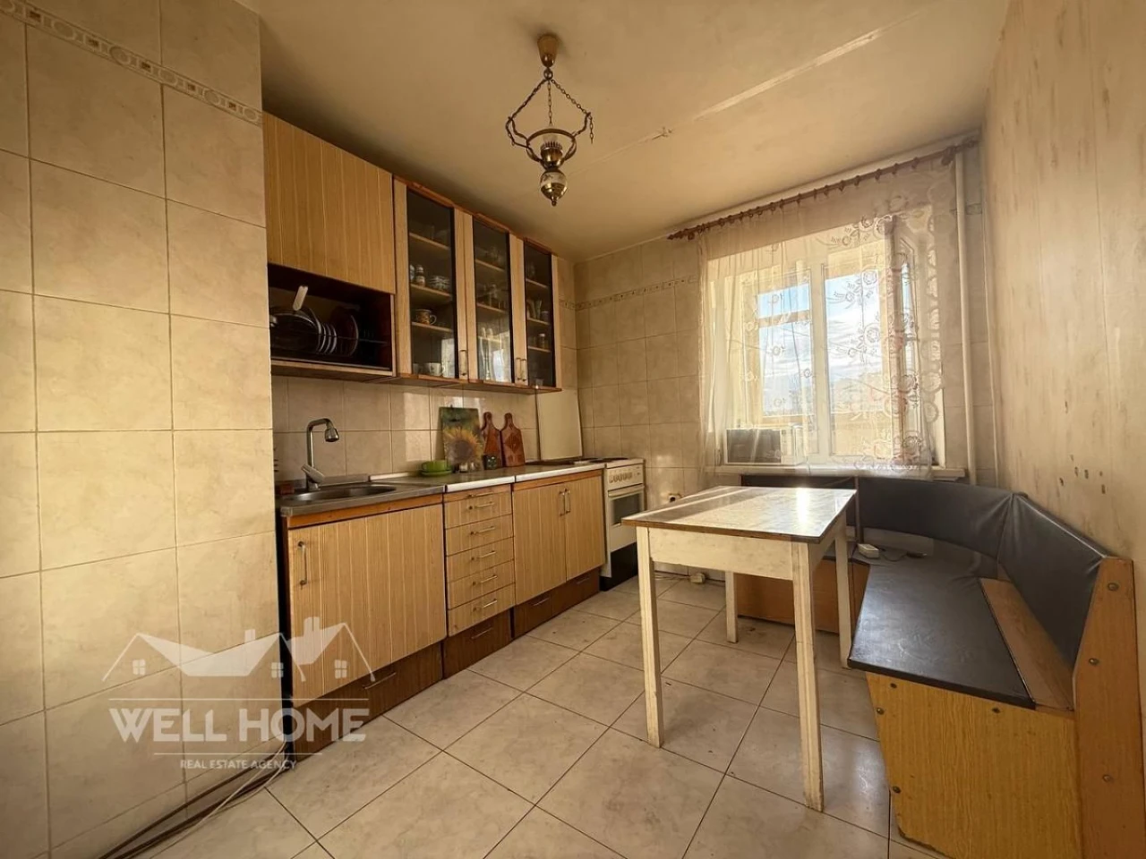 Продаж 3-кімнатній квартири, вул. Набережна, 22, місто Вишгород