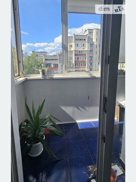 Sale of 1-room apartment 42 sq. m on Mezhyhirska Street 30 • ID 3473