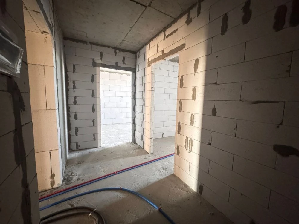 Простора 1-кімнатна 53 м² в ЖК «Київські Зорі»