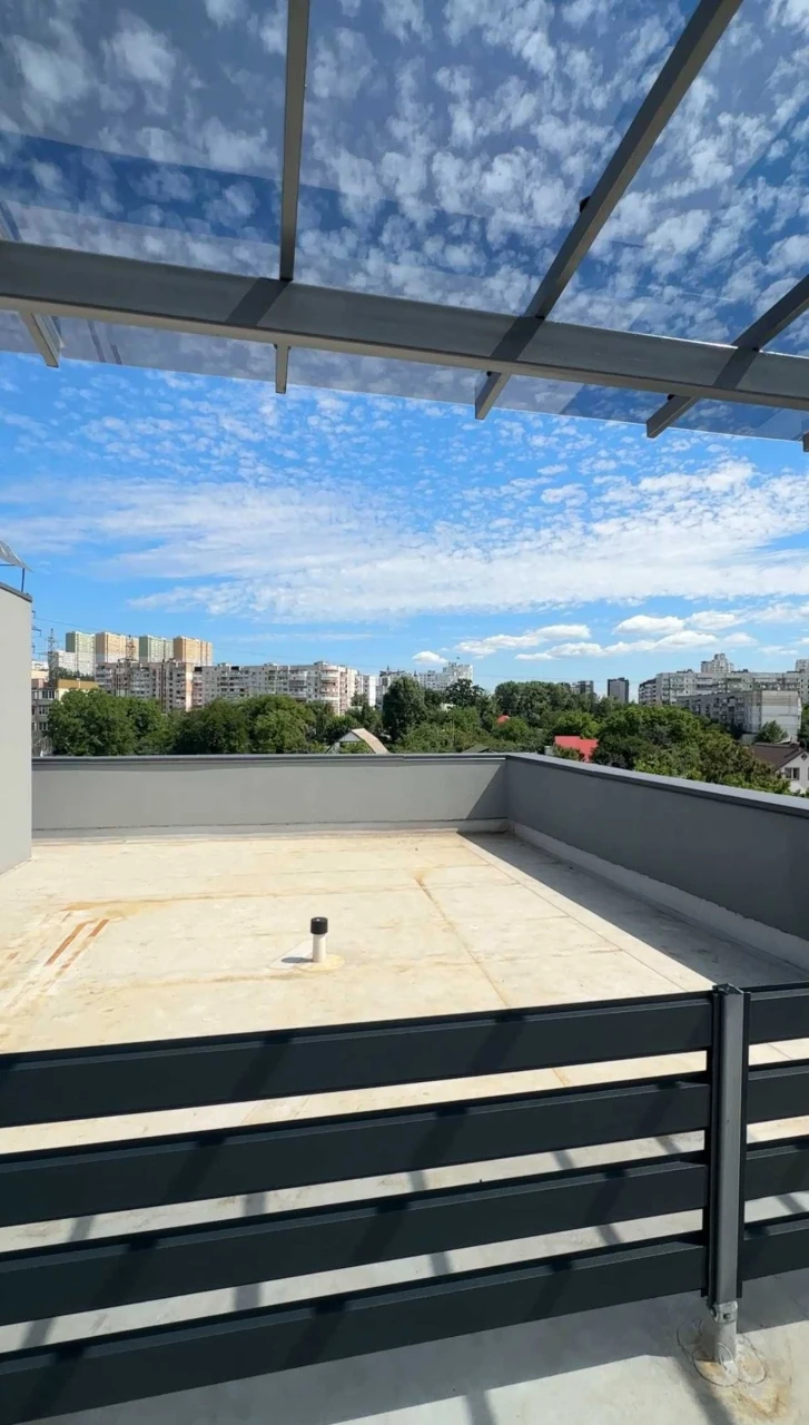 Club House, 3 bedroom apartment, basement, parking, Vyshorod! In