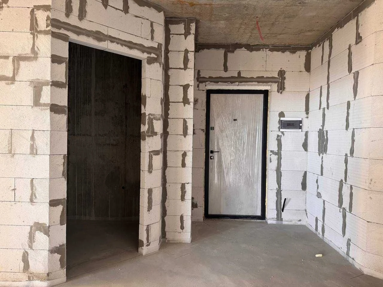 Two-bedroom apartment for sale in ЖК "Kyivski Zori 2"