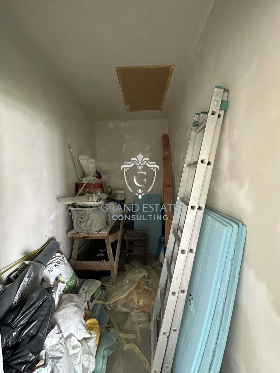 For Sale 2-room apartment 98 sq.m, Boris-Glyb Street (Vatutina) 110