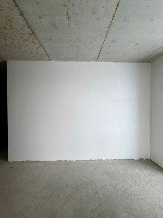 Ready for renovation 1-room apartment "Manhattan", lake, park, this