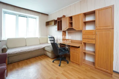 Продаж 2 кімнатної квартири у центрі Вишгорода — без комісії