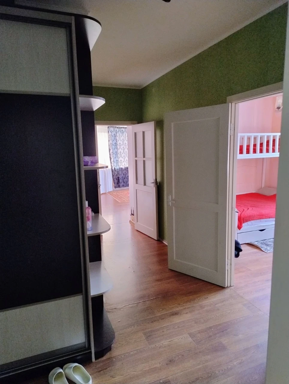 For Sale: 2-room apartment in the center (a home)