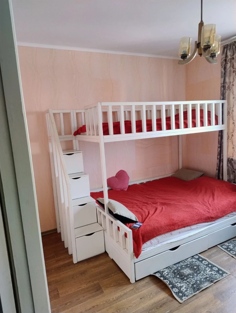 For Sale: 2-room apartment in the center (a home)
