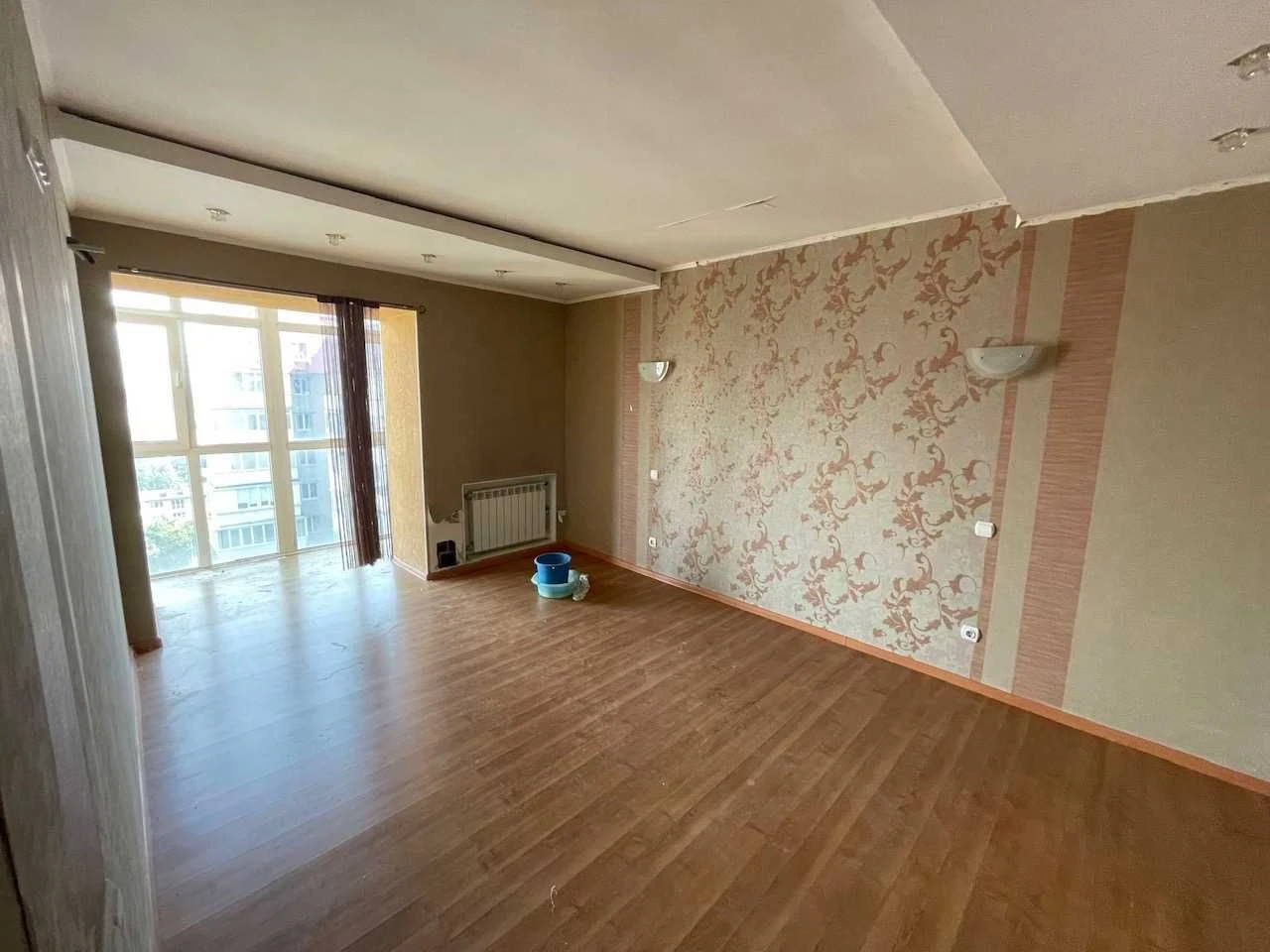 Продажа 3-комнальной квартиры в г. Вишгороде, ул. Кургузова, 11А 72000 $