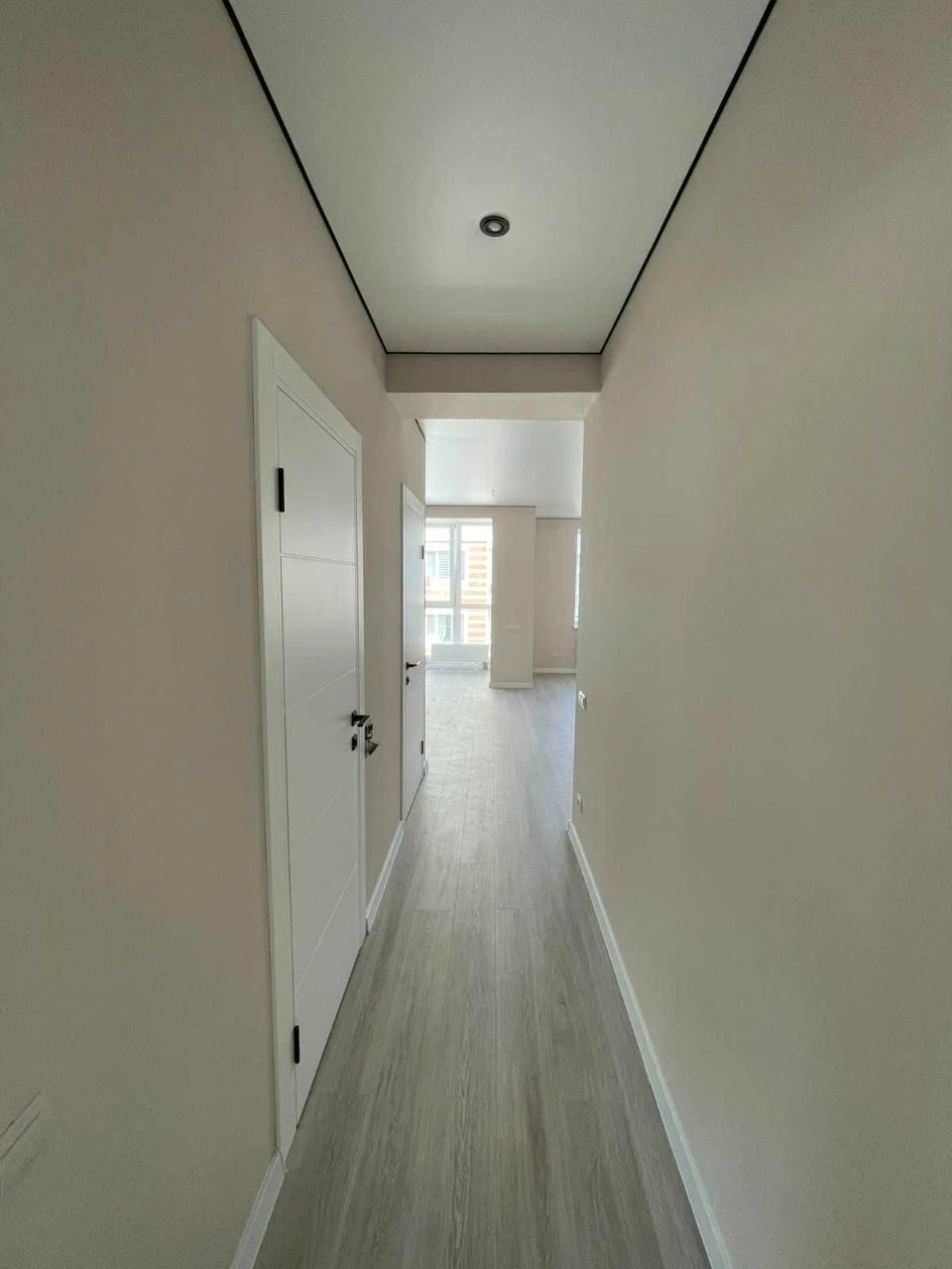 TWO-bedroom apartment with NEW renovation. State program.