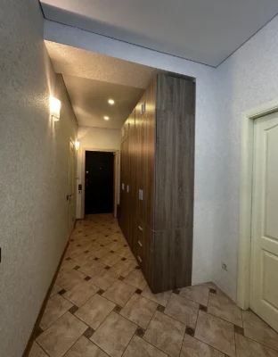 НАЙДЕШЧА 2-КОМНАТНАЯ КВАРТИРА БЛИЗ ОПЕРА! 51,5 м²,