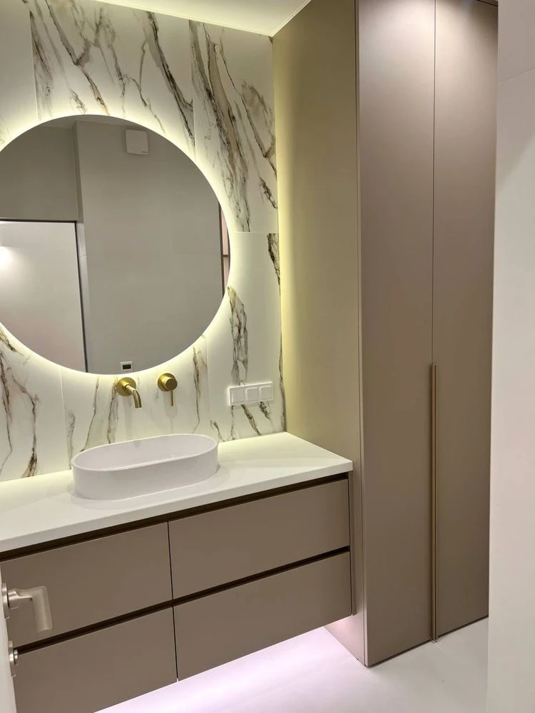 For Sale: Affordable 2-Room Apartment in Central 2