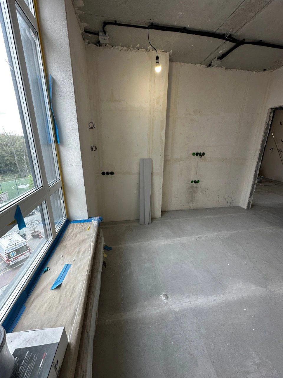 For Sale: 1-bedroom apartment, 39.8 sq m, with initial renovation, Irpin, вул.