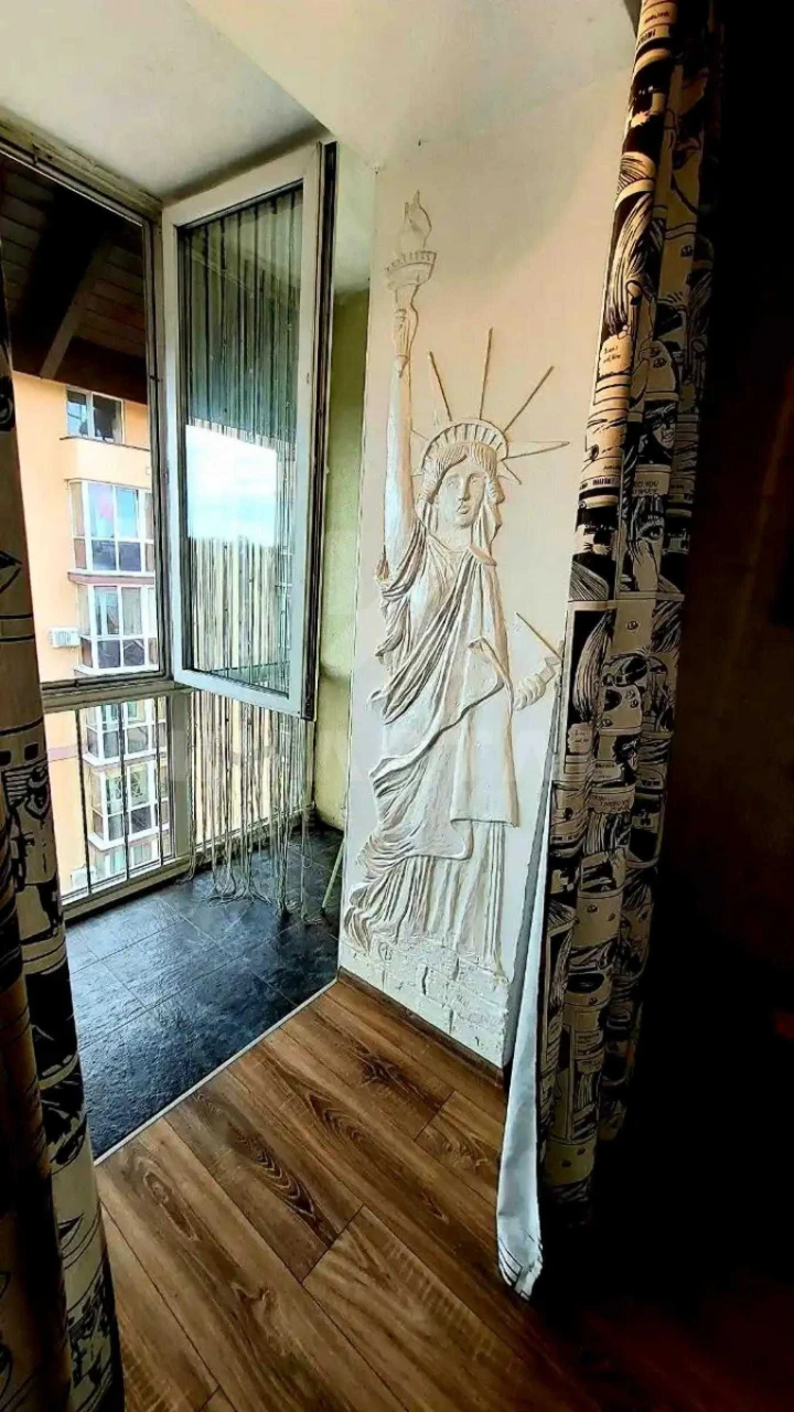 For Sale: 2-room apartment with renovation in Irpin, Severyni Street