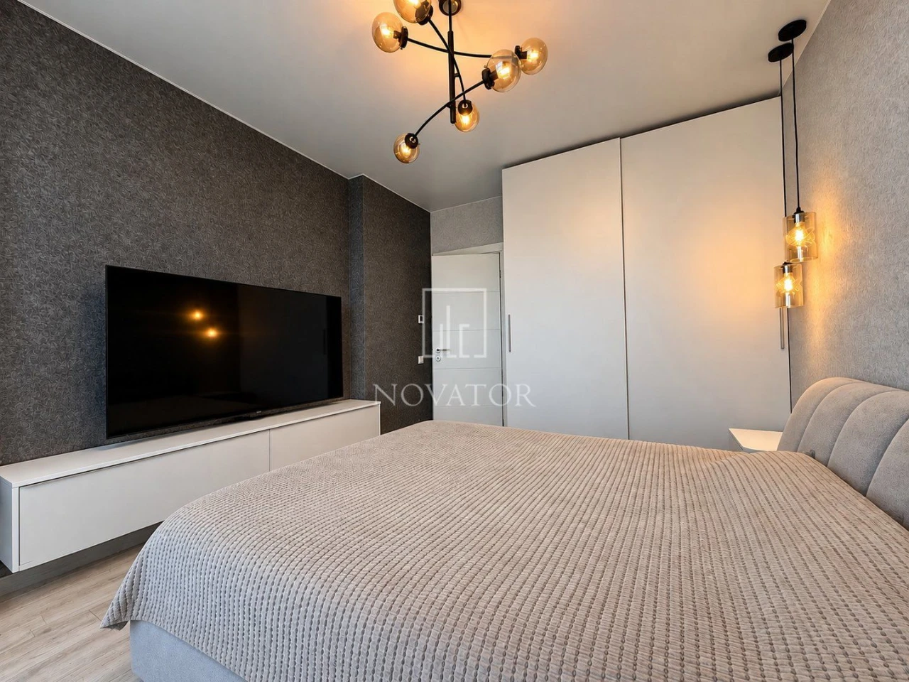 Synergy 3+. Renovated. Furniture. Appliances. Government Programs