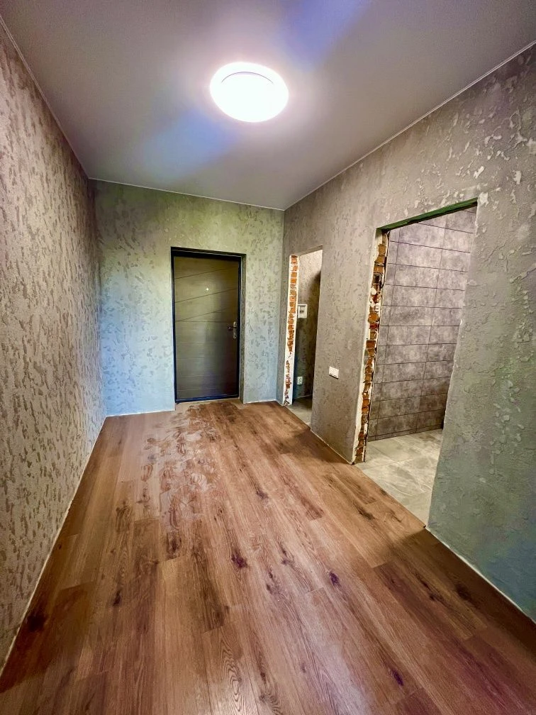 Spacious 2-bedroom apartment in Irpin in a luxurious complex