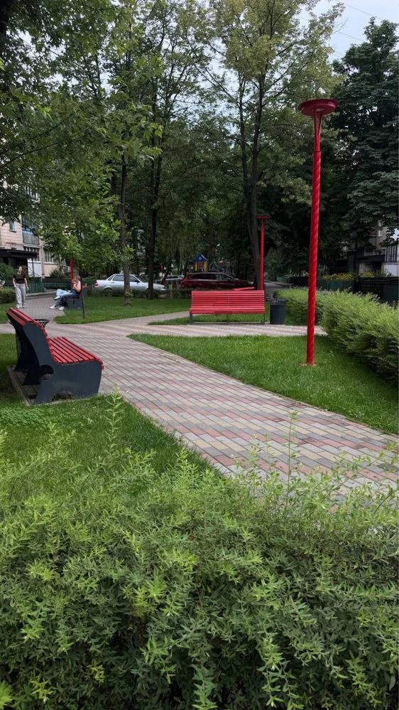 Urgent! Large one-room apartment, gas-connected house