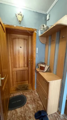 Urgent! Large one-room apartment, gas-connected house