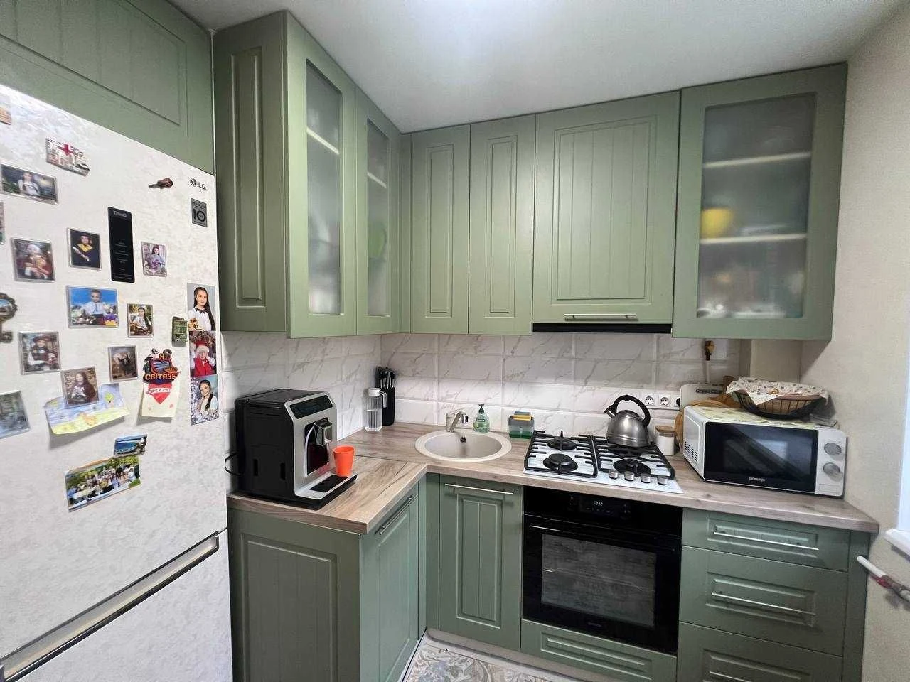 Fully renovated 2-bedroom apartment! Certificate, Voucher!