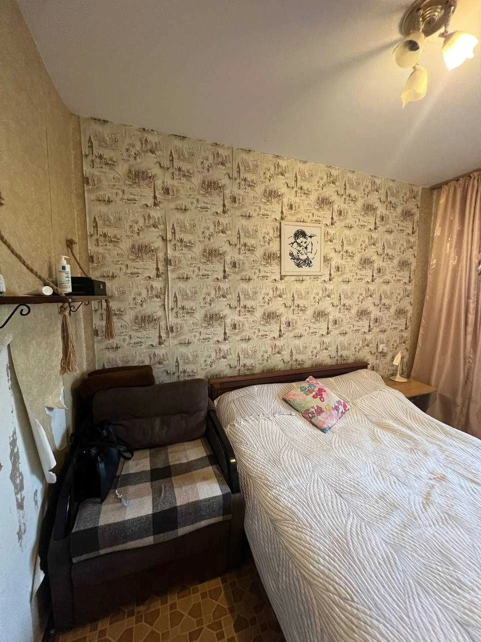 Fully renovated 2-bedroom apartment! Certificate, Voucher!